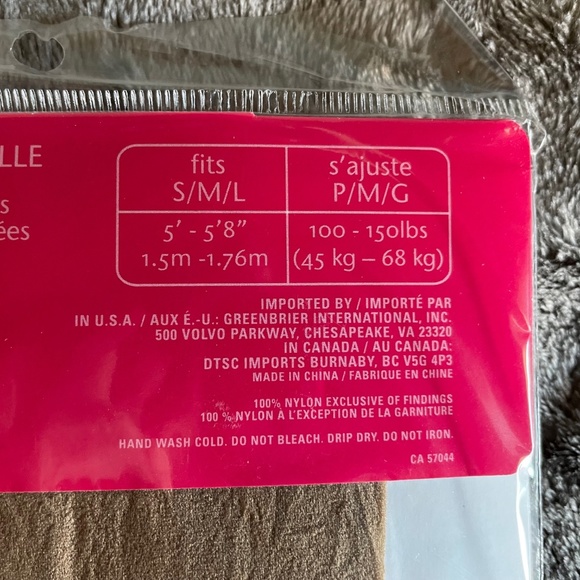One size Beige Sophi Pantyhose 100 to 150 lbs fit 5’ to 5’8” - Picture 6 of 8